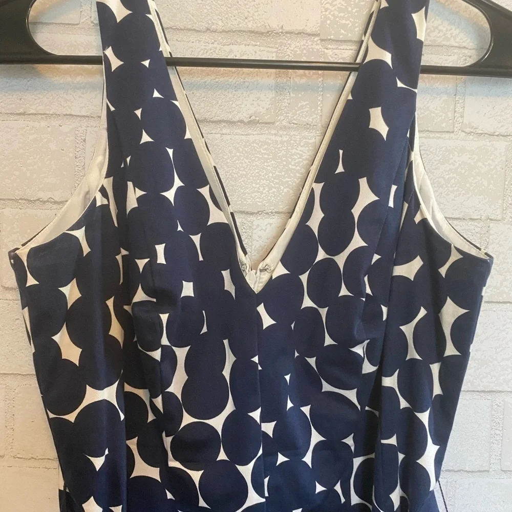 Nine West Women's Sleeveless Polka Dot with Belt Flare Dress (Navy, 8) #024
